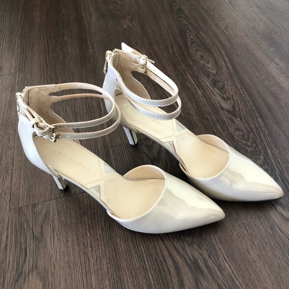 Adrienne Vittadini nude heels with strap - Picture 3 of 5